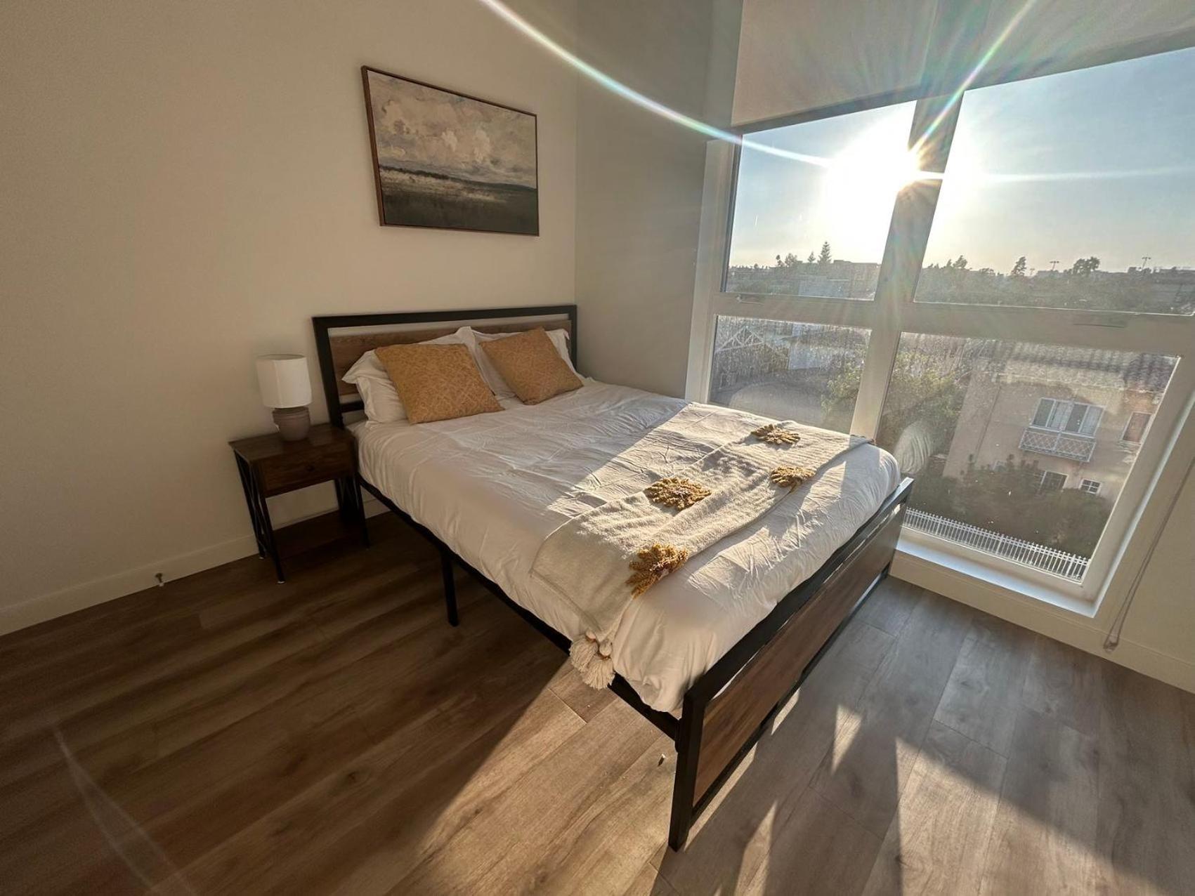 לוס אנג'לס Elegant Retreat In The Heart Of La, Discover Your Lavish Hideaway מראה חיצוני תמונה